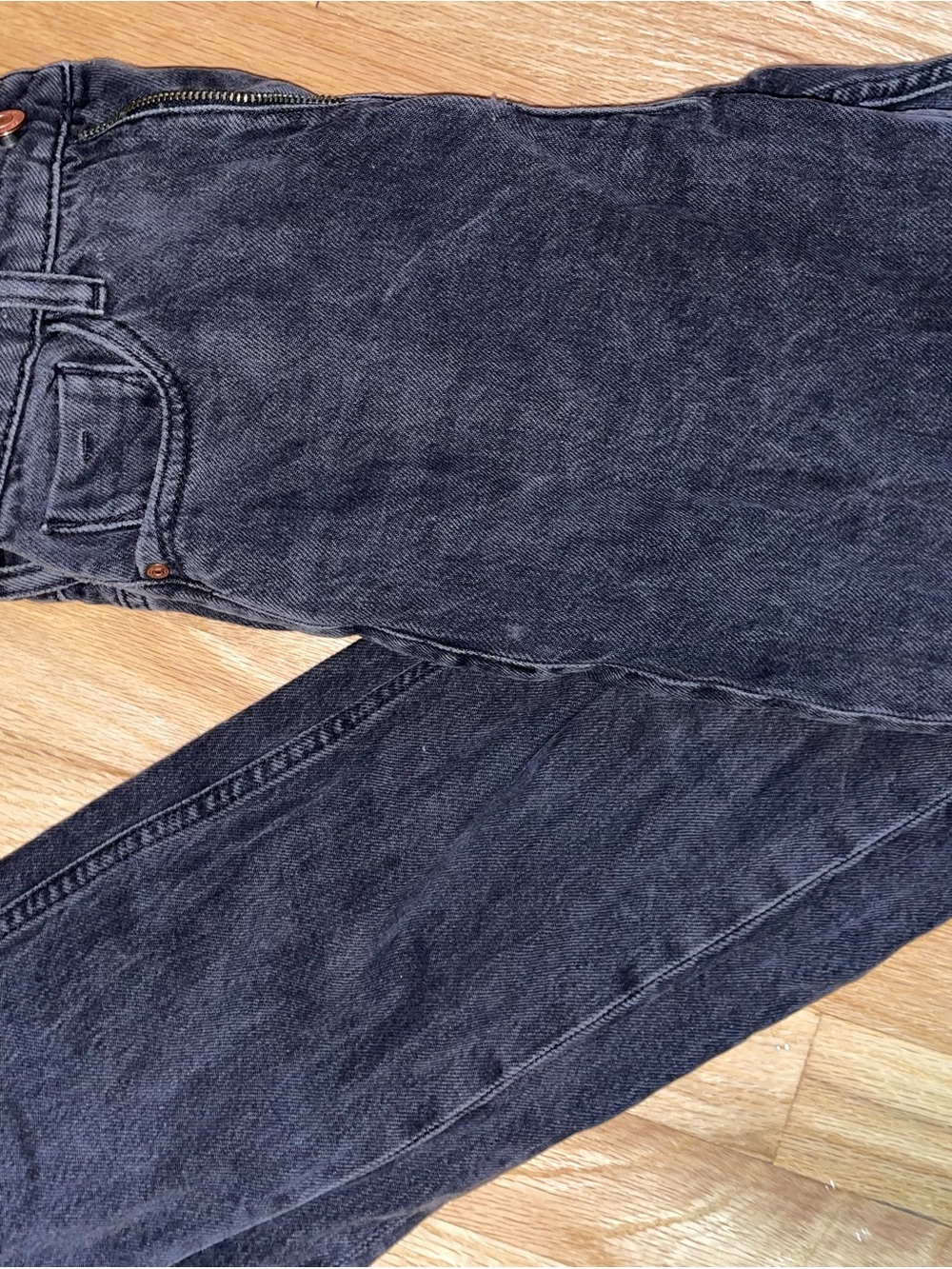 Zara High-Rise Washed Black Women's Jeans